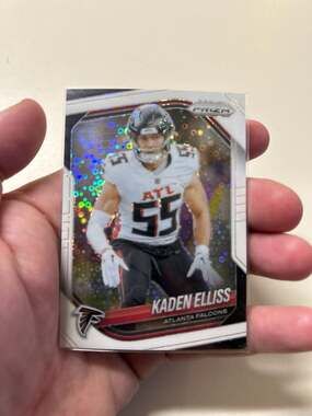 2025 Panini Prizm Football Kaden Elliss Falcons No. 11 Silver Disco Prizm